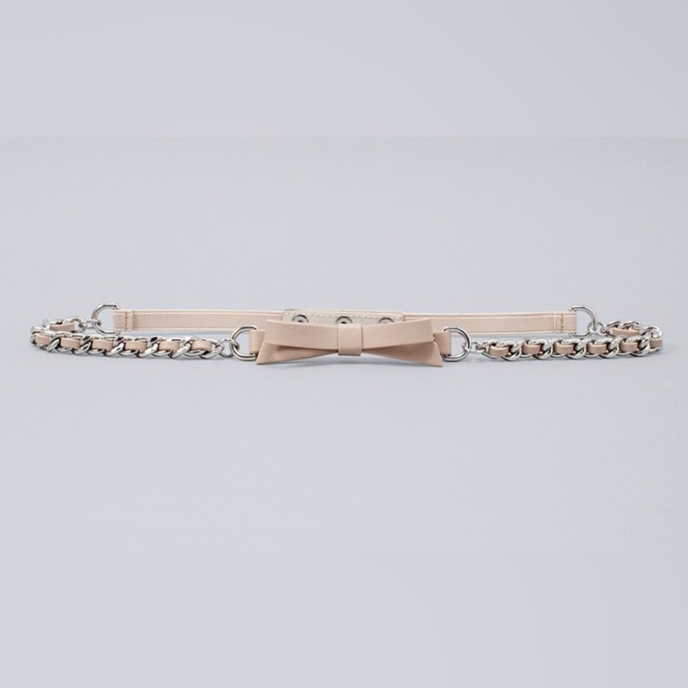 White House Black Market Nude Chain-Link Bow Stretch Belt - Size Small